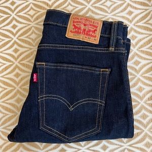 Levi’s Men’s dark denim JEANS 512 W32 L30 stretch